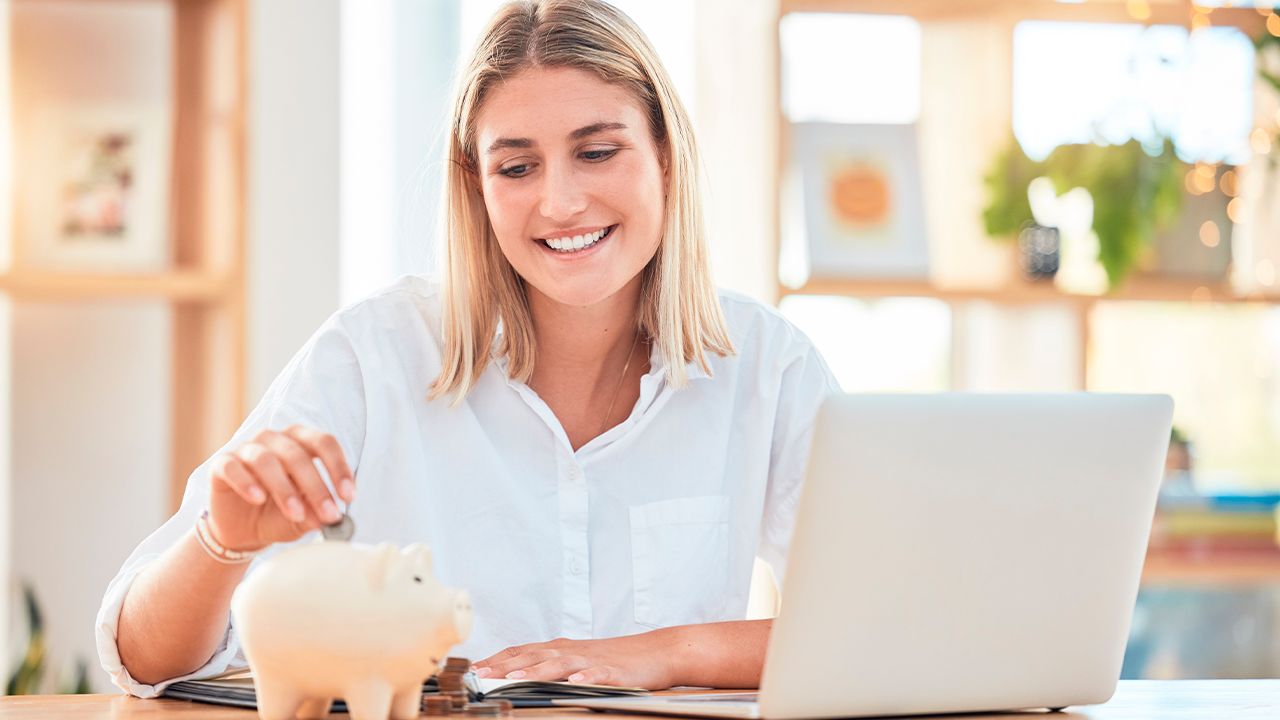 Tener una cuenta de ahorro no es solo cuestión de guardar dinero, es el primer paso hacia una vida financiera más tranquila.