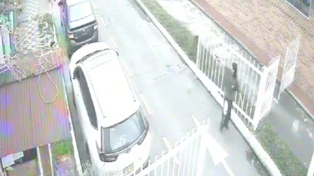 Video: así intentó huir y disparar un sospechoso del atentado contra Miguel Uribe hoy