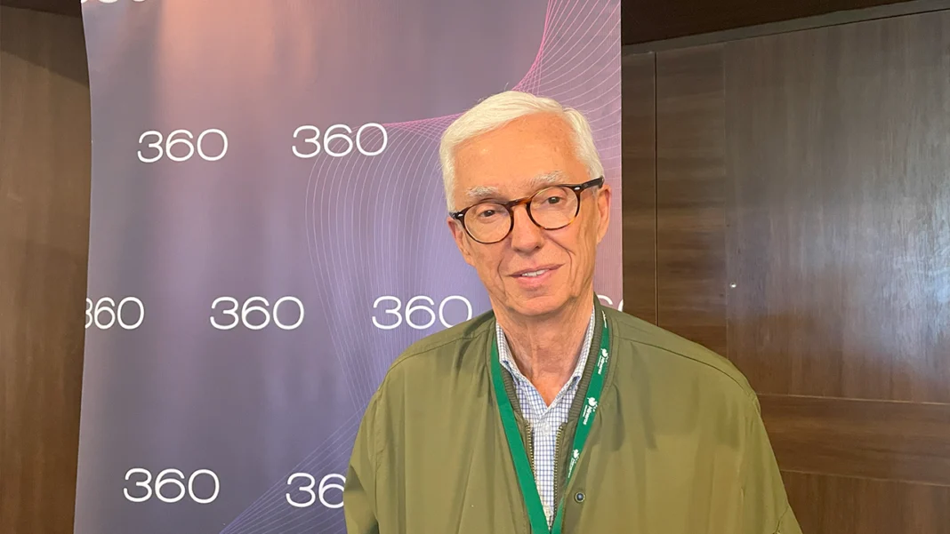 La camioneta blindada de Jorge Enrique Robledo fue retirada por la UNP, decisión que ha desatado críticas sobre el manejo de la seguridad estatal a figuras de la oposición.