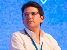 La Fundación Santa Fe de Bogotá ha emitido un nuevo comunicado en que expresa que el senador y precandidato presidencial, Miguel Uribe, fue sometido a una nueva intervención quirúrgica y su estado es estable, pero sigue siendo crítico.