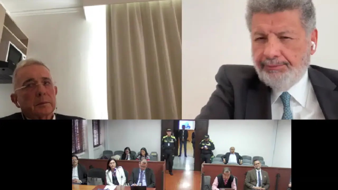 Esta es la condena que pide la Fiscalía de Colombia para Álvaro Uribe 1 Fiscalía solicita sentencia condenatoria contra Álvaro Uribe en juicio por manipulación de testigos
