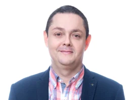 Envigado impulsa su infraestructura social con millonarias inversiones en vivienda y deporte, mejorando la calidad de vida urbana y rural bajo el liderazgo del alcalde Raúl Cardona.