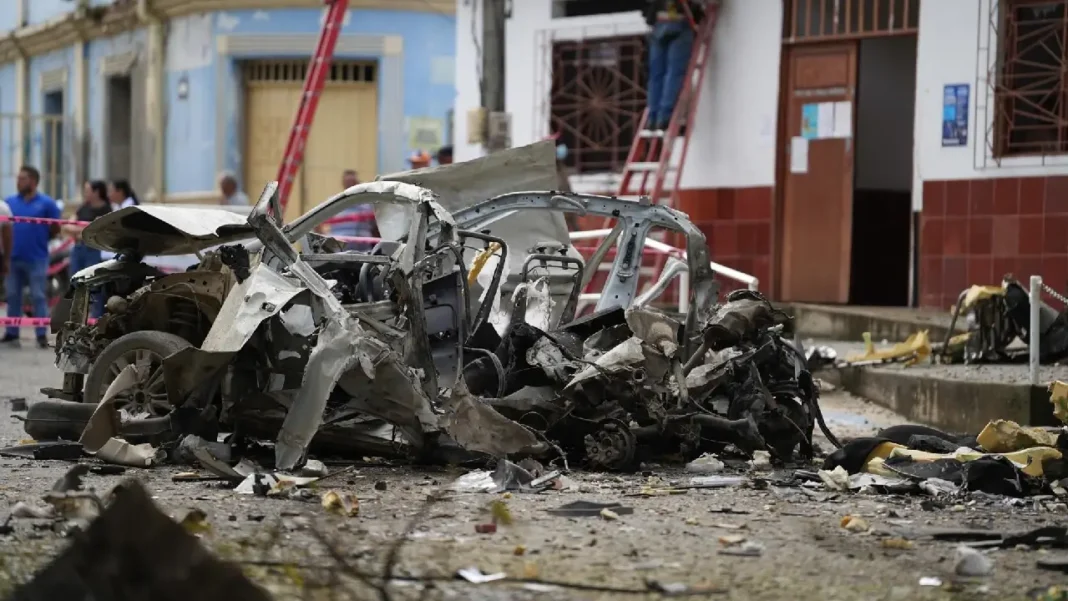 ¿Quiénes están detrás de los recientes atentados terroristas en Colombia?