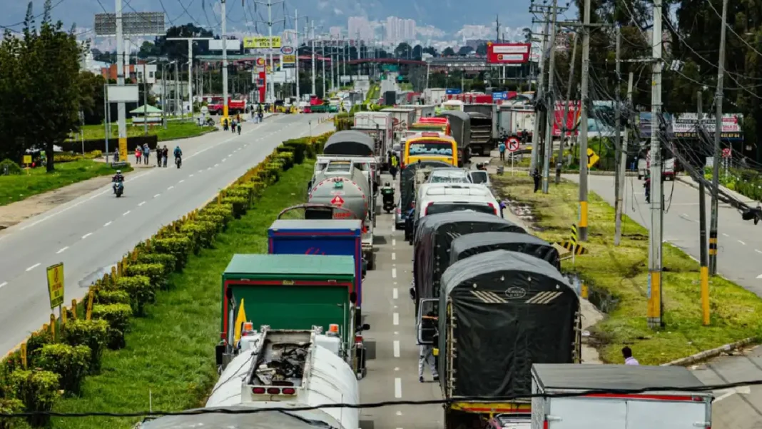 Colfecar alerta sobre más de 350 bloqueos viales en Colombia en lo que va del 2025