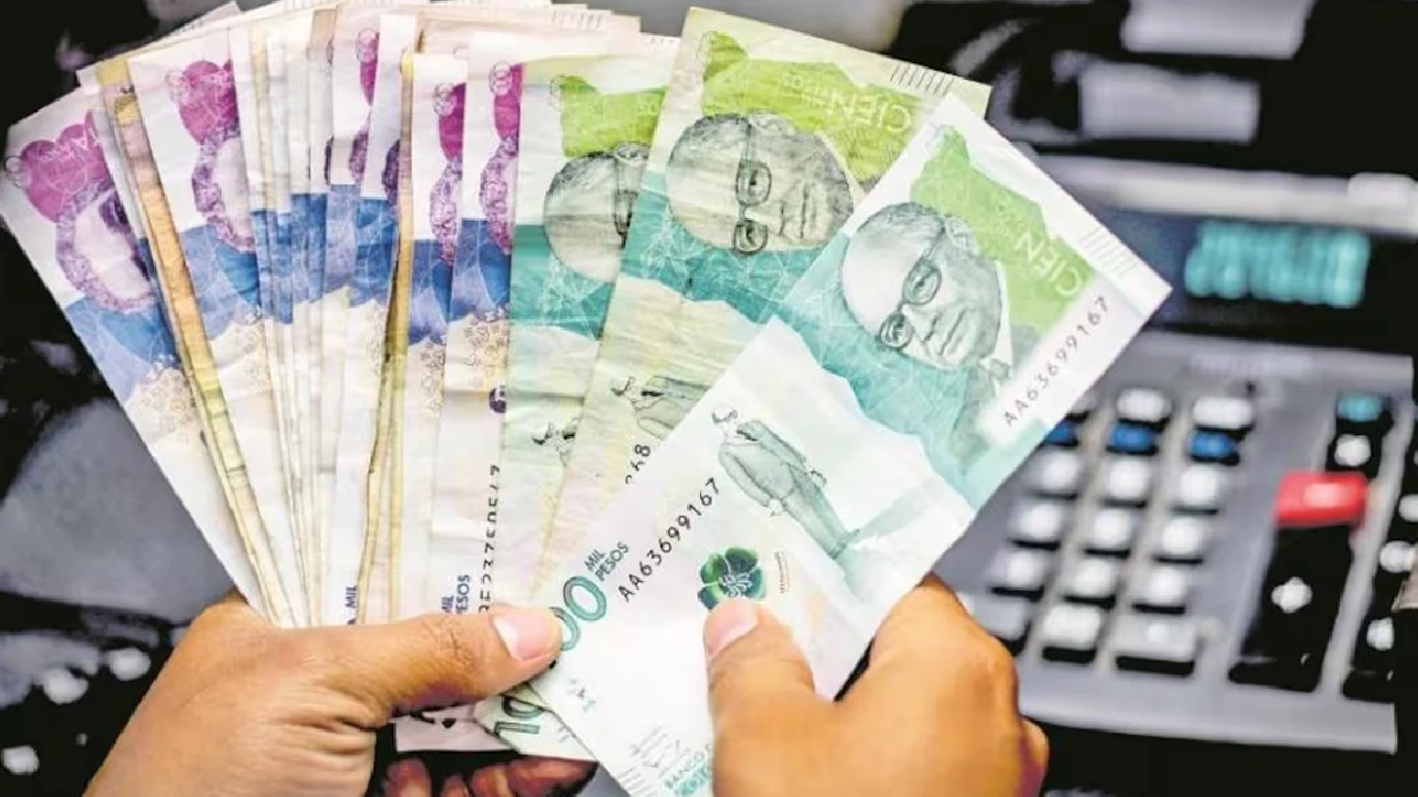 Gobierno colombiano evalúa activar cláusula de escape para suspender regla fiscal