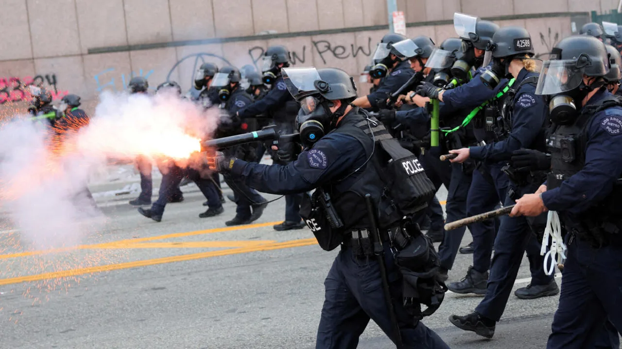 California desafía a Trump: demanda por uso ilegal de tropas durante protestas migratorias