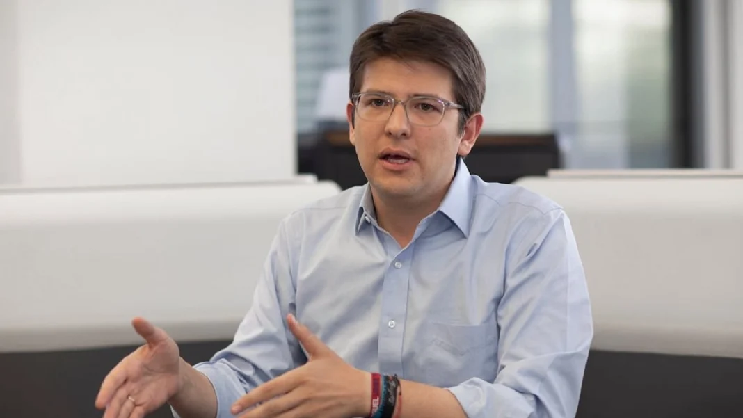 Carta completa de Harvard a Miguel Uribe