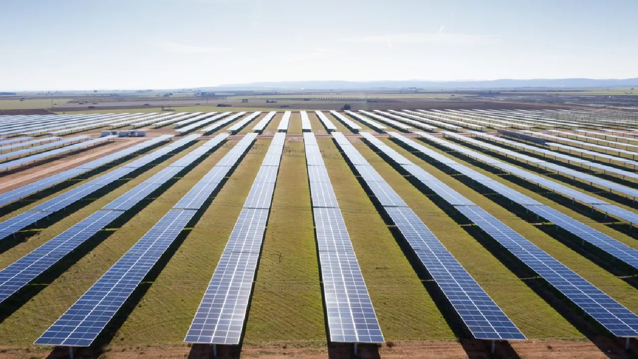 Inversión de $47 mil millones impulsará proyectos solares de generación distribuida en Colombia