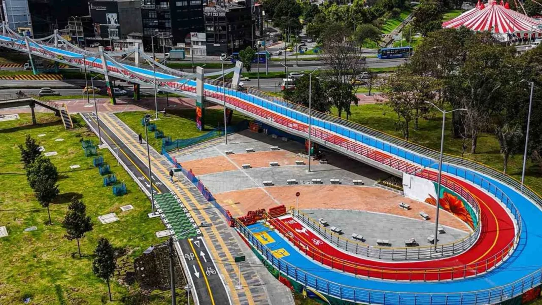 Puente bicipeatonal Engativá en Bogotá: obra entregada tras 15 años y una orden judicial