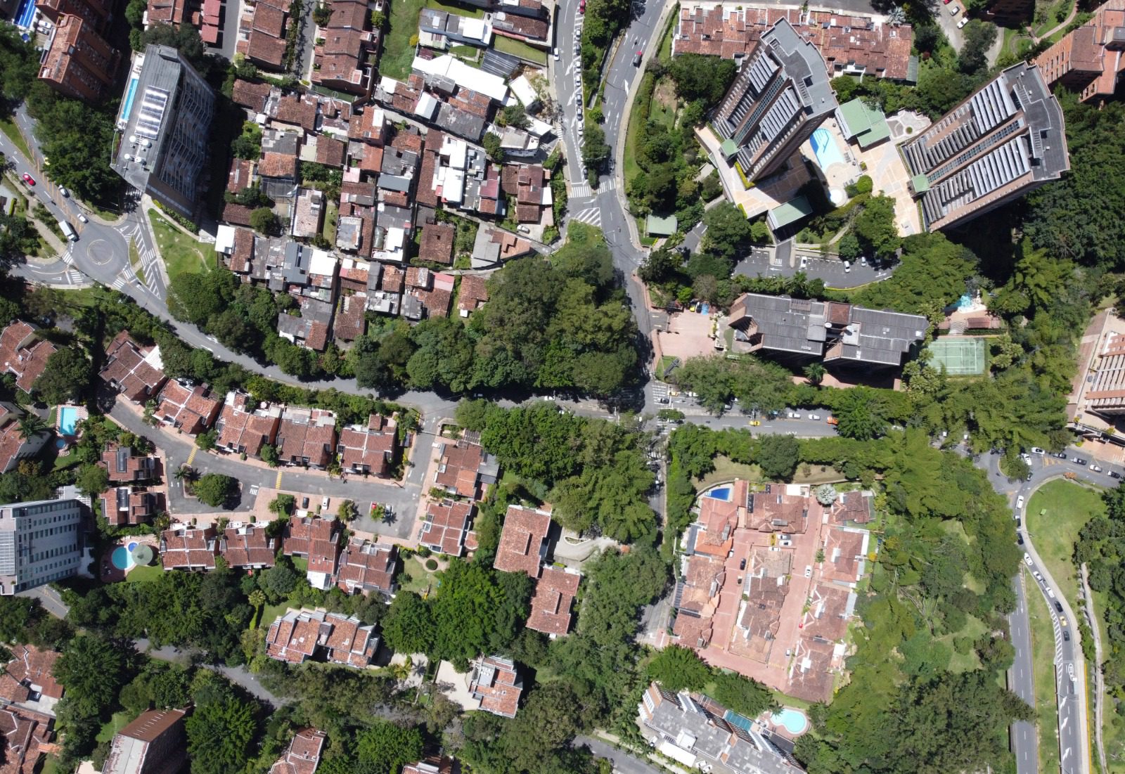 Esta parte de El Poblado dejará de existir para darle vía a la Av. 34