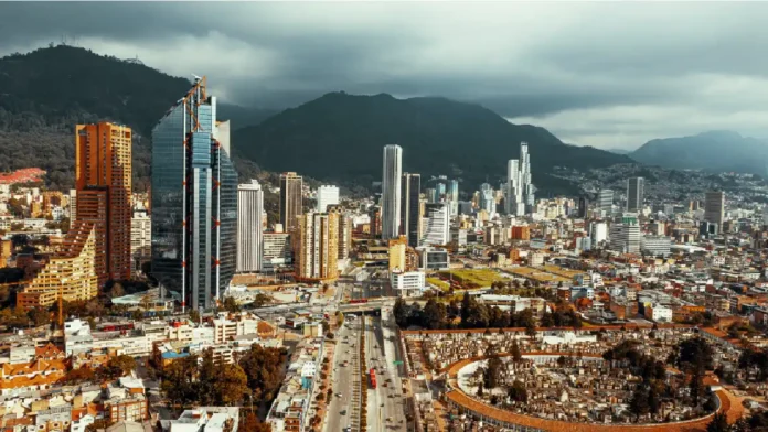 Ciudad colombiana entre las mejores del mundo para estudiar