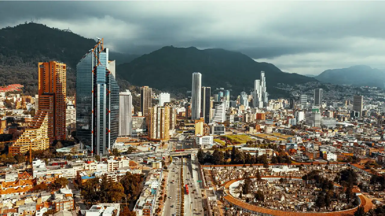 Ciudad colombiana entre las mejores del mundo para estudiar
