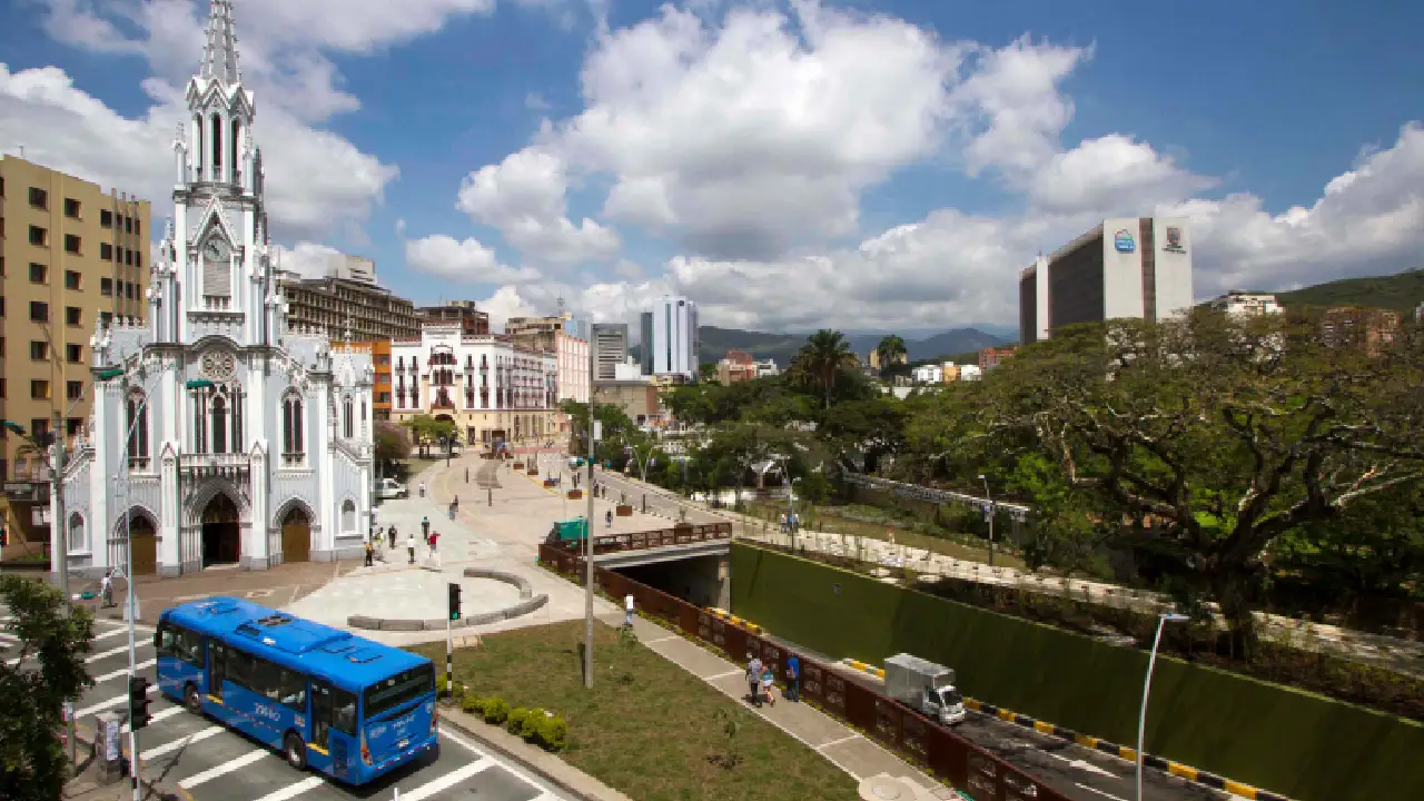 Tres ciudades, una misma fiesta: Bogotá, Cali y Medellín explotan en cultura este fin de semana 