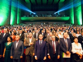 Antioquia y Medellín asumirán la culminación de la Nueva Vía al Mar, proyecto clave para conectar el Valle de Aburrá con Urabá y fortalecer la ruta hacia el Caribe colombiano.