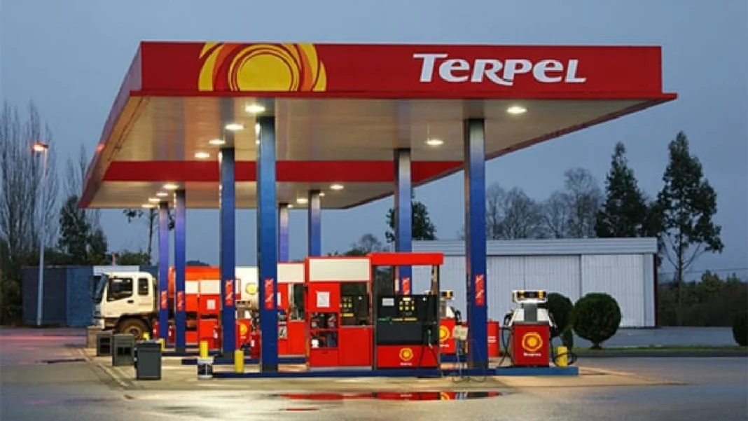 Estaciones de servicio bajo la lupa: Gobierno analiza condiciones de trabajo