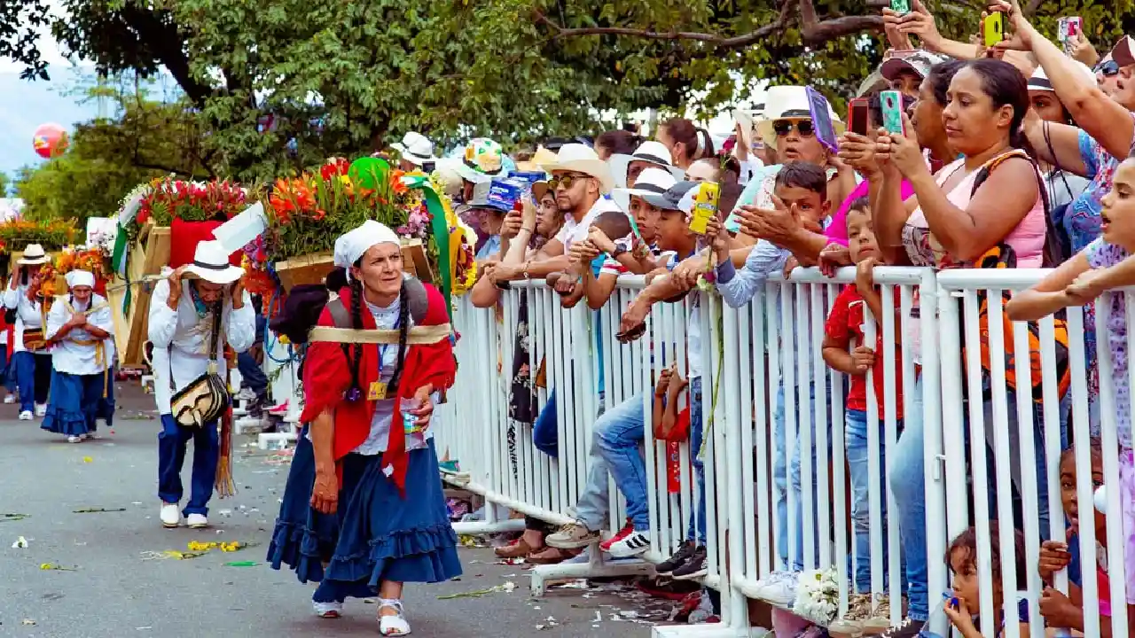 Desfile de Silleteros 2025: tradición, color y orgullo campesino en Medellín