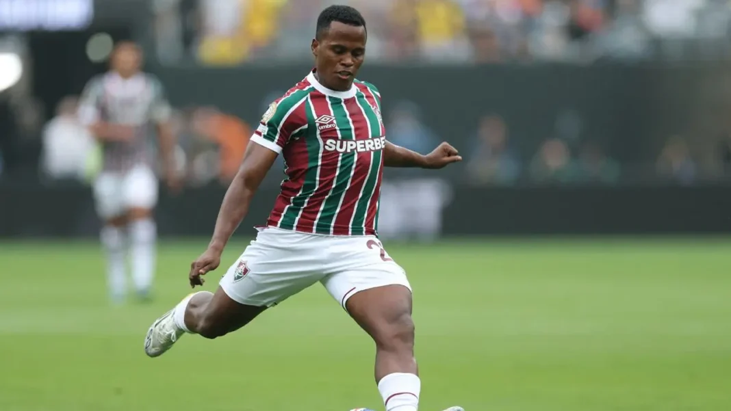 Jhon Arias, figura de Fluminense, acumuló una fortuna millonaria en 2024; su salario y premios del Mundial de Clubes consolidan la fortuna en el fútbol internacional.