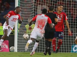 Parte médico de Hugo Rodallega tras el gol que le hizo al DIM en la final estando lesionado