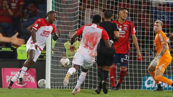 Parte médico de Hugo Rodallega tras el gol que le hizo al DIM en la final estando lesionado