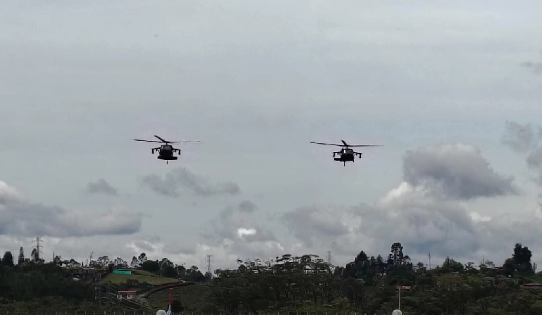 En video: El Grupo Arpía mostro su capacidad en la F-AIR 2025