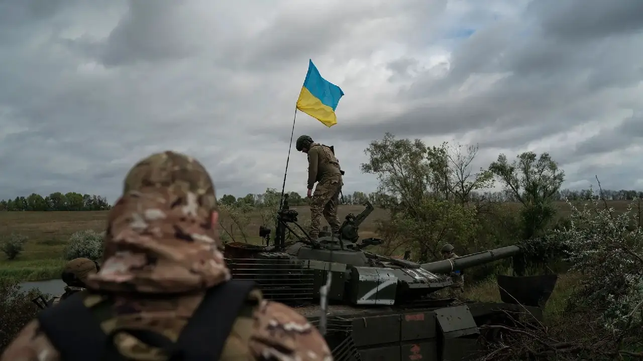 Ucrania refuerza defensa aérea: Trump y Zelenski se alinean tras bombardeos rusos en Kiev 1 Trump respalda a Zelenski tras ataques rusos y promete fortalecer defensa aérea ucraniana