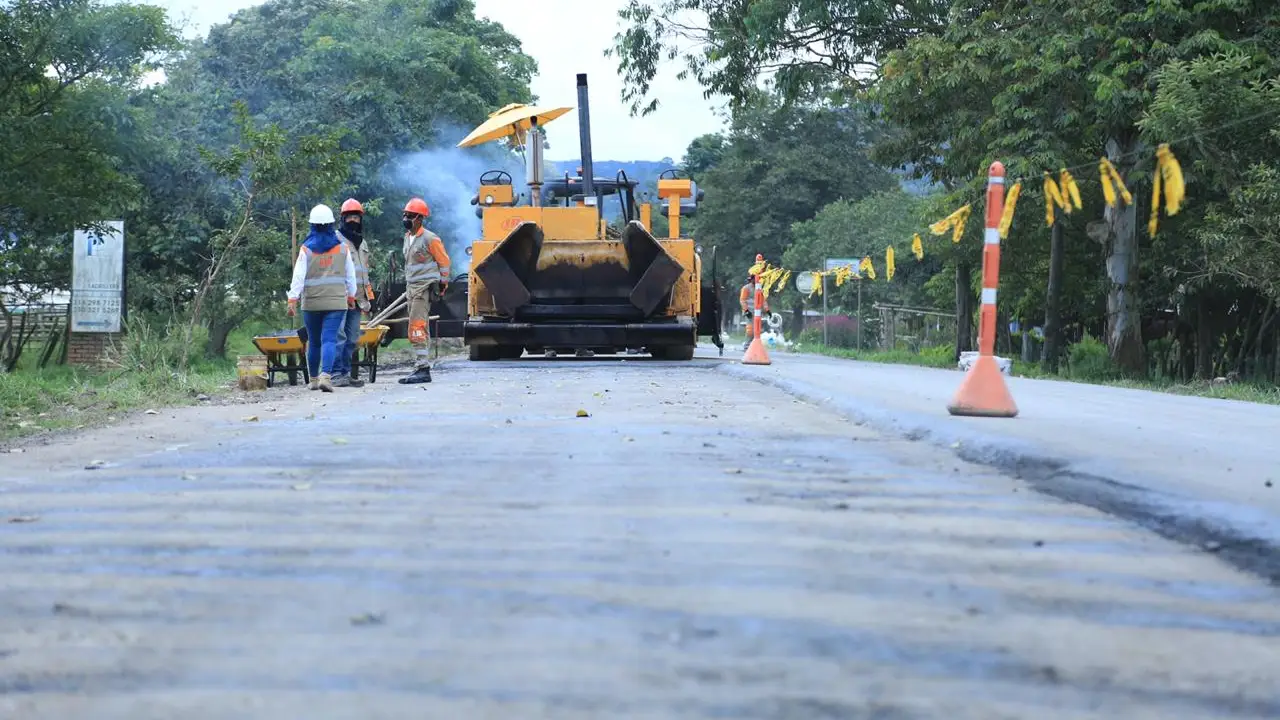 Gobierno monta puente metálico sobre el río Negro en Putumayo para restablecer la conectividad vial
