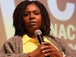 Francia Márquez es mencionada en chats: supuestos acuerdos entre disidencias y Gobierno Petro