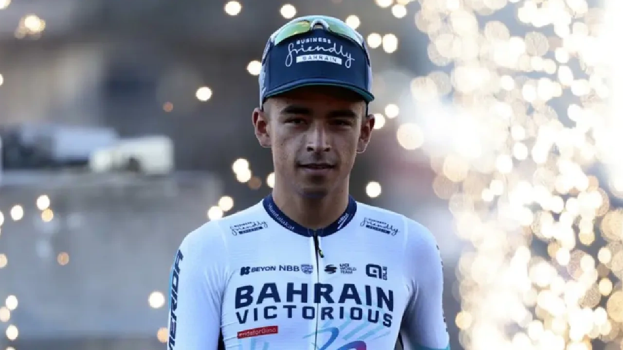 Este es el salario de los colombianos que están corriendo el Tour de Francia 2025