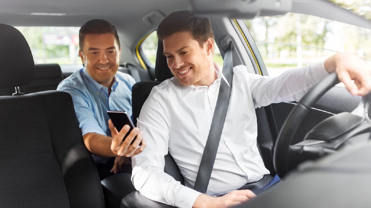 Compartir ruta y alertas en tiempo real: las claves de una movilidad más segura