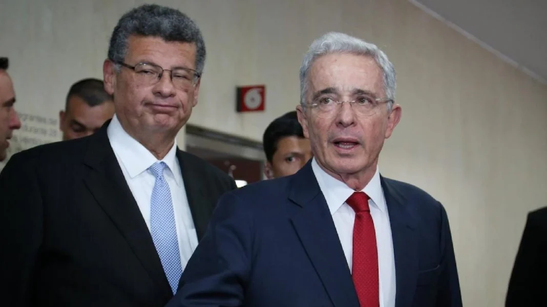Se conoce la condena contra Álvaro Uribe por soborno en actuación penal y fraude procesal