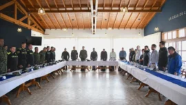 Ofrecen $2.000 millones por cabecilla de atentado al helicóptero en Antioquia