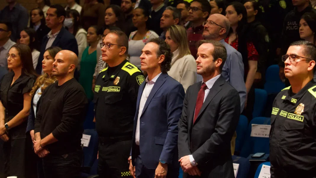 No solo es denunciar la corrupción anterior, la lucha se ejerce dentro del propio gobierno”, Federico Gutiérrez