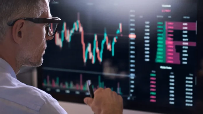Deterioro fiscal y dudas pensionales presionan el mercado de capitales en Colombia
