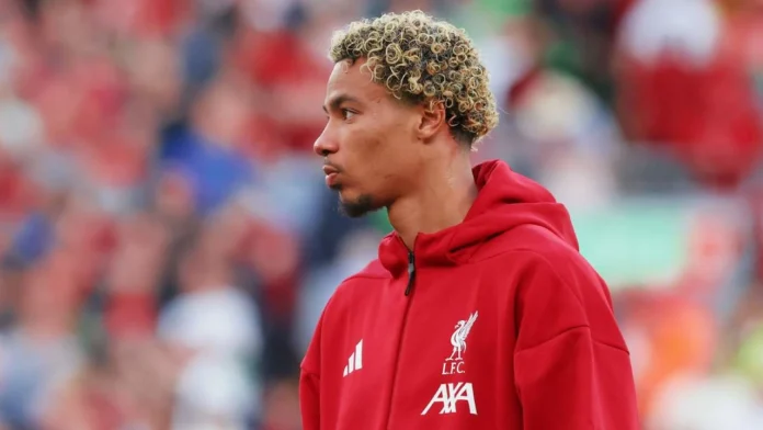 Salario de Ekitike en pesos colombianos por día, mes y año con Liverpool