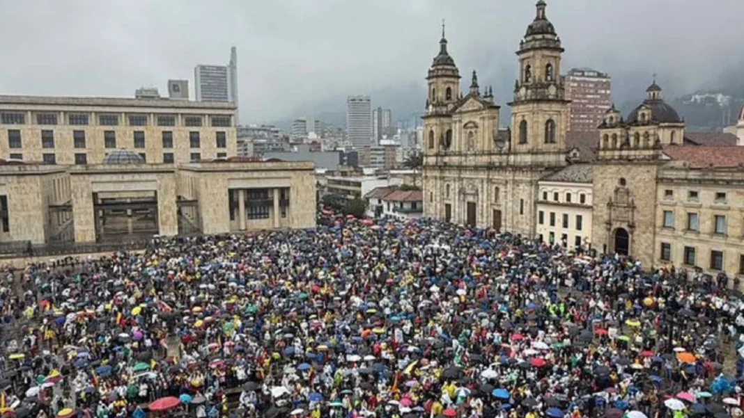 Los mejores videos de las marchas a favor de Álvaro Uribe este 7 de agosto
