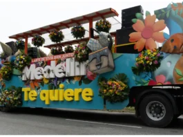 Bailes, comparsas y cultura: lo que trae el Desfile Avenida Primavera en la Feria 2025