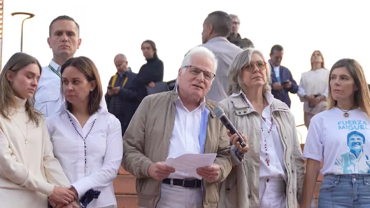 Papá de Miguel Uribe envía mensaje político a Colombia en la Catedral Primada
