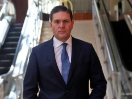 Juan Carlos Pinzón emerge como carta fuerte de la centroderecha