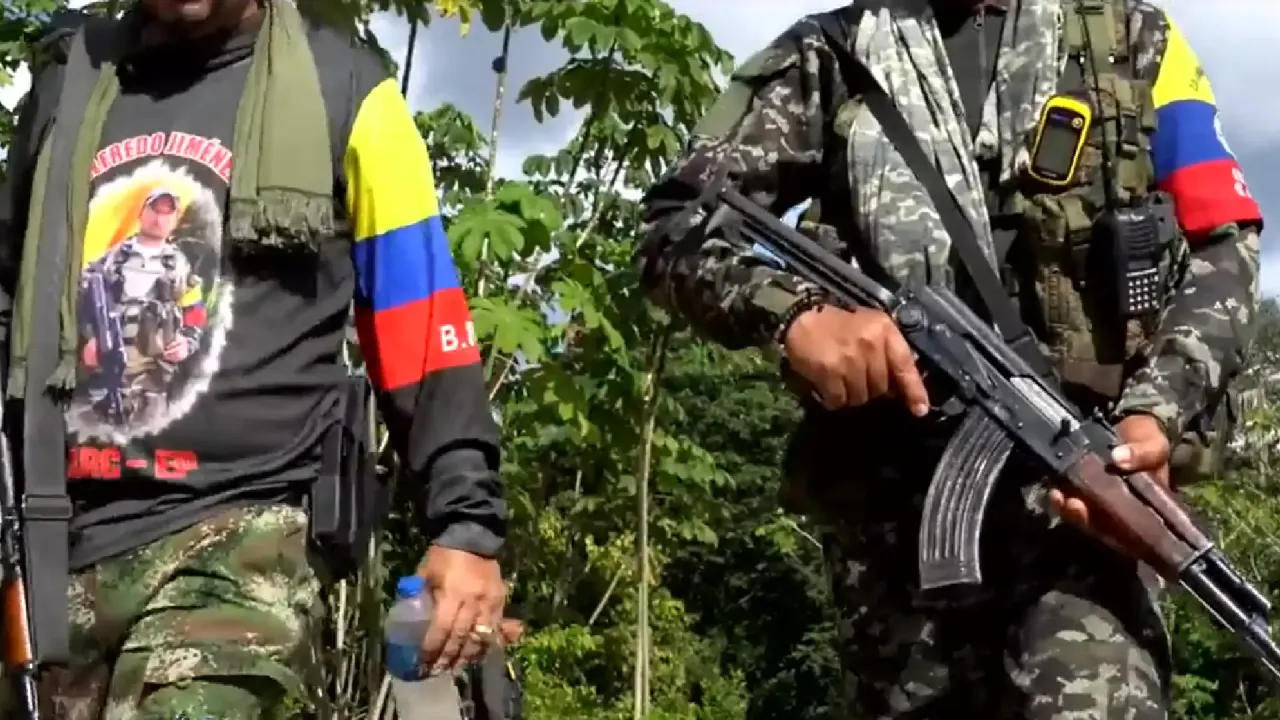 Colombia sufre por terrorismo: así se reconfigura el mapa de grupos armados