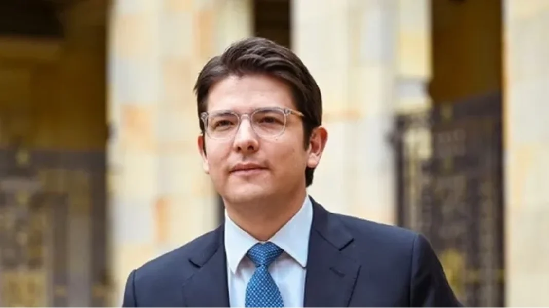 Se conoce condena contra menor que disparó contra Miguel Uribe