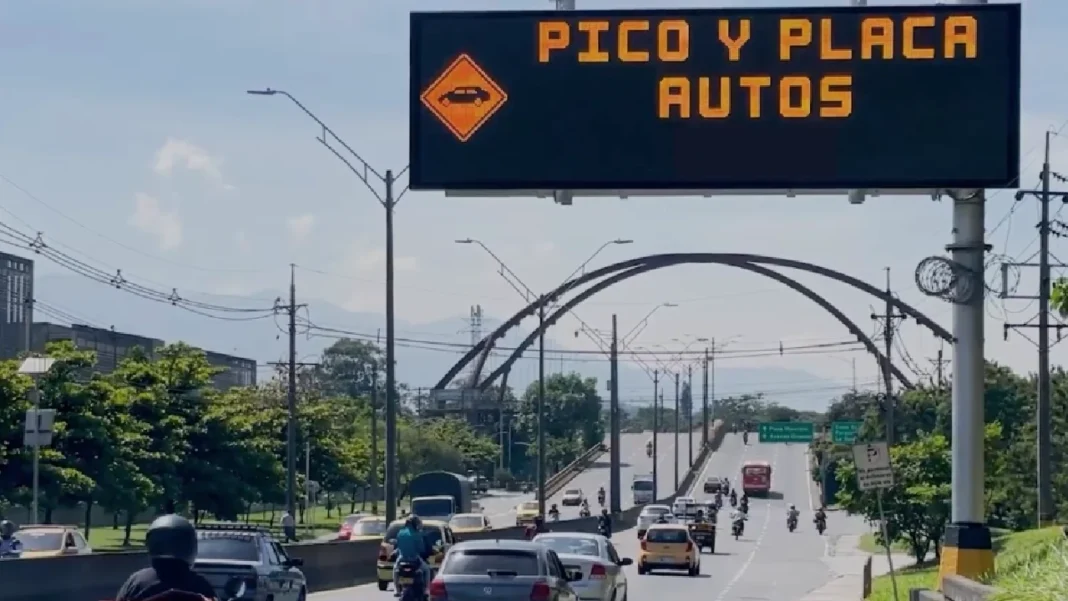 Pico y placa en Medellín este martes 25 de noviembre de 2025: vehículos con restricciones