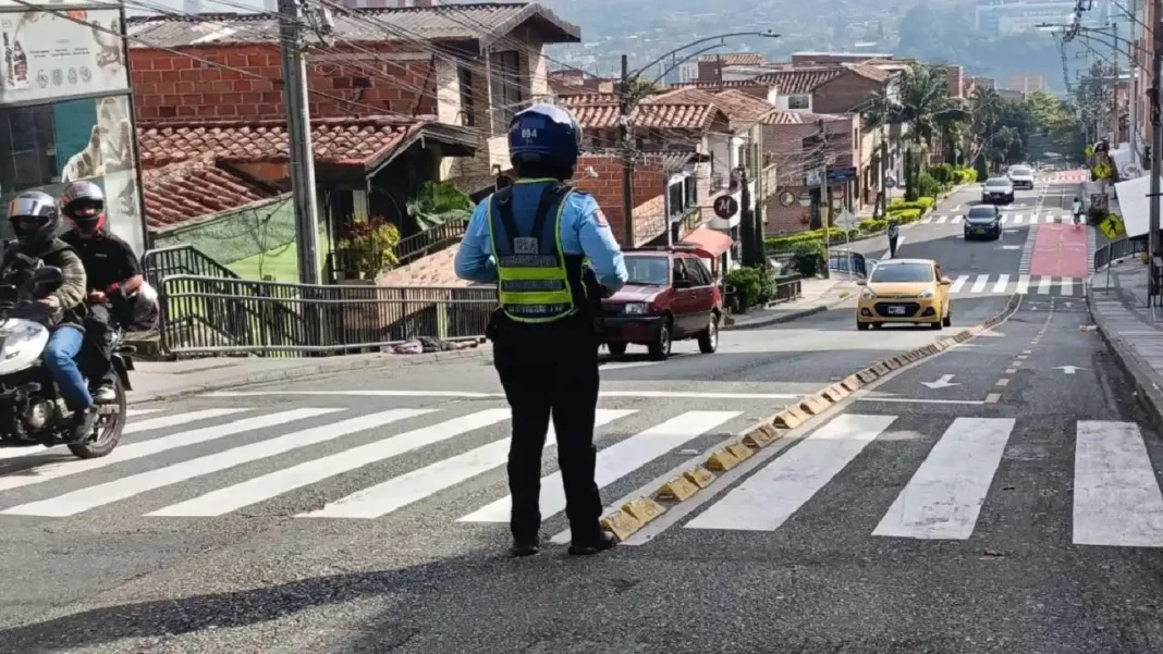 Pico y placa en Medellín este miércoles 19 de noviembre de 2025: vehículos con restricciones