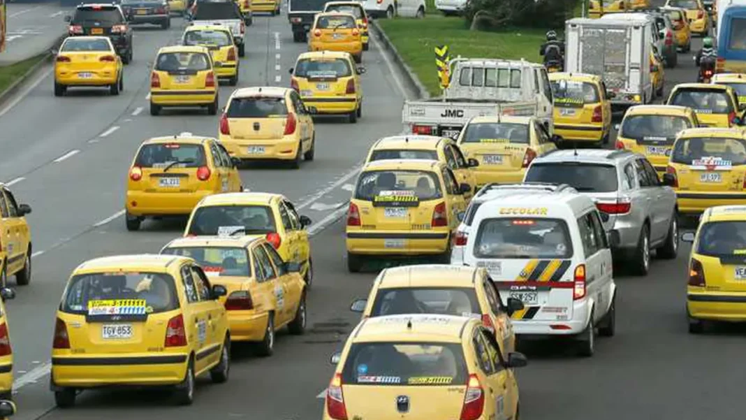 El paro de taxistas del 20 de agosto busca visibilizar el rechazo al transporte informal y exigir reglas claras frente a las plataformas digitales.