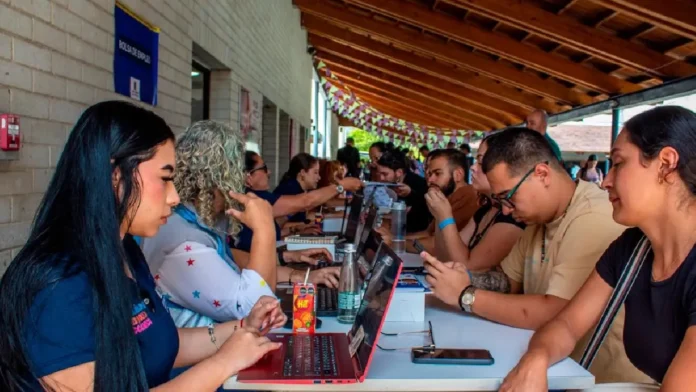 Si busca Trabajo, Medellín tendrá jornada especial de empleo para jóvenes