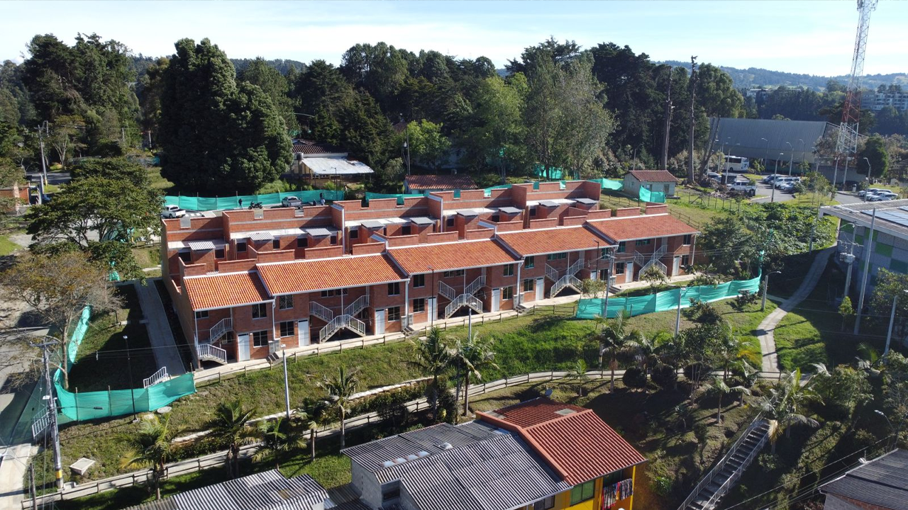 Balance de obras en la zona rural de Envigado: más inversión en vías, colegios y viviendas