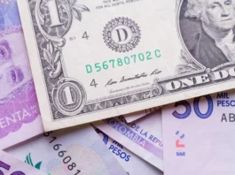 Entre la incertidumbre fiscal y los cambios en la política monetaria de EE. UU., el precio del dólar en Colombia se mantiene impredecible y los pronósticos siguen sin cumplirse.