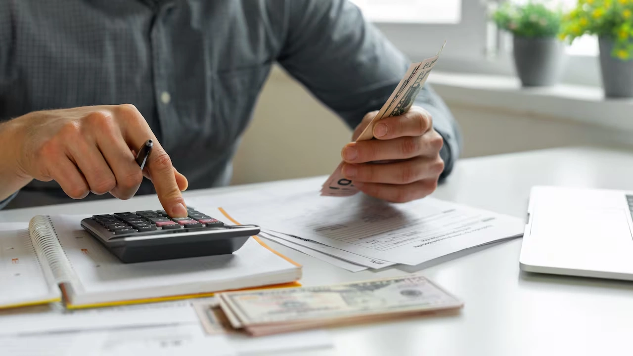 Fechas clave para quienes declaran renta en agosto de 2025