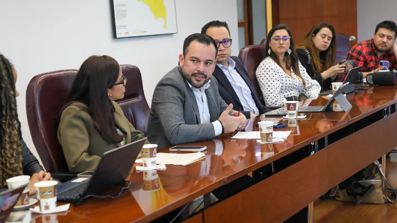 Transición energética: país logra hito histórico con 3 GW de capacidad renovable instalada