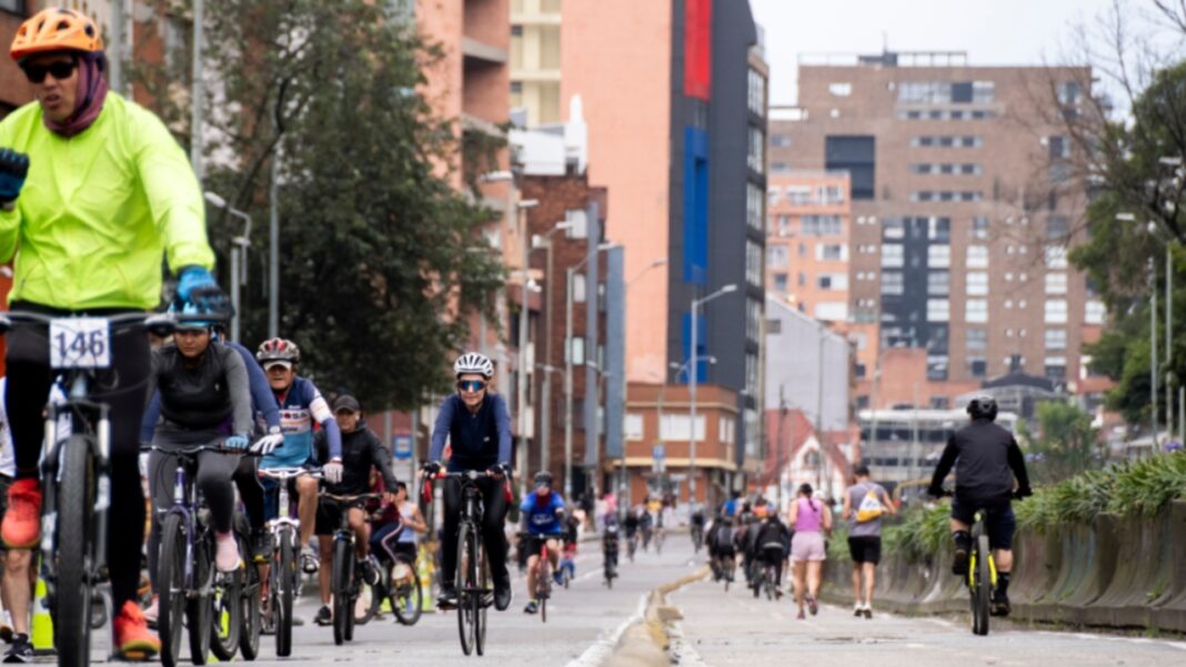 Ciclovía nocturna: A qué hora inicia y acaba este 7 de agosto las 17 horas de ciclovía
