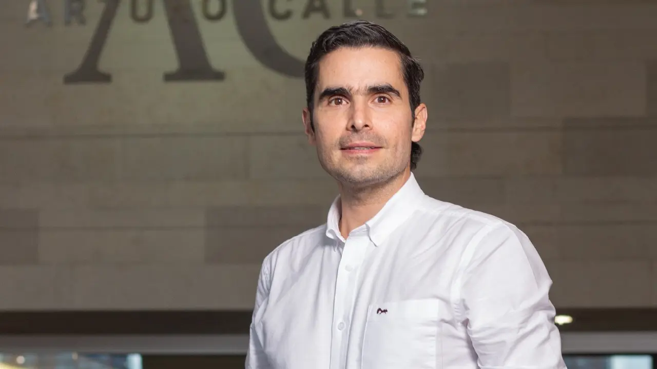 Arturo Calle confirmó a Esteban González como nuevo gerente general: este es su perfil
